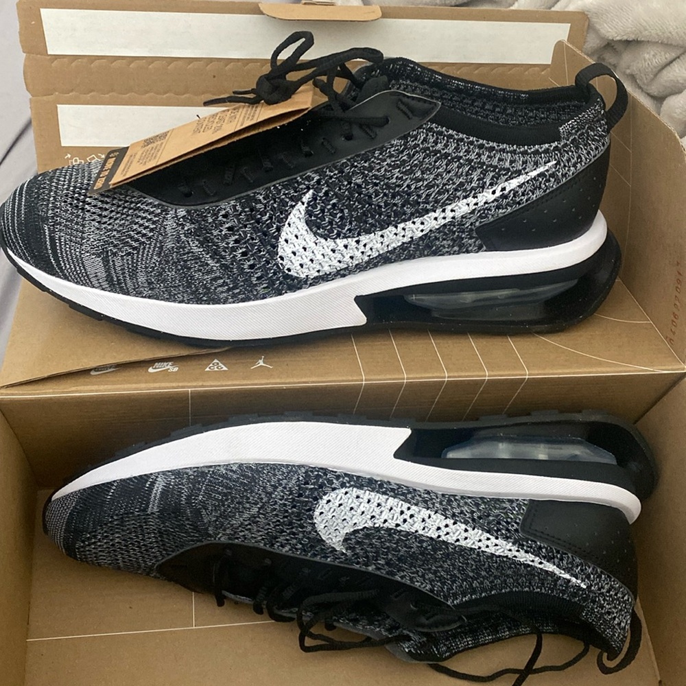 COPY - Men’s size 9.5 Air Max FLYKNIT RACER